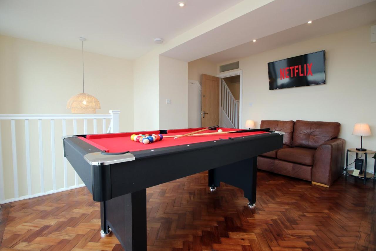 Luxury 4 Bedroom 4 Ensuite Home In Penarth 카디프 외부 사진